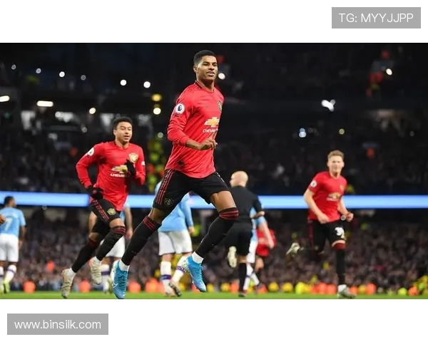 魔鬼赛程考验英超诸强：密集战局下的生存法则