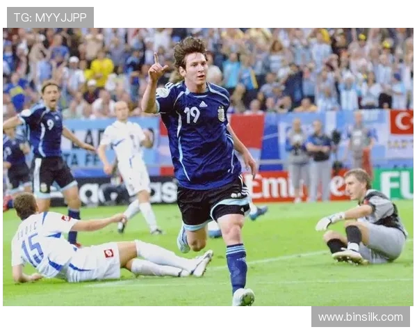 1998年世界杯开幕战的荣耀与激情瞬间全景回望与历史解读